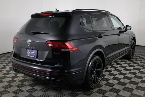 2024 Volkswagen Tiguan 2.0T SE R-Line Black 4MOTION