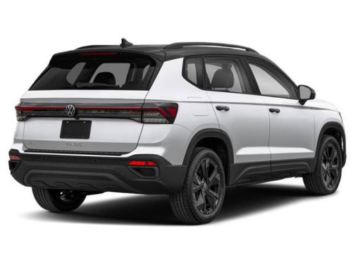 Pure White w/Deep Black Roof 2026 Volkswagen Taos SE Black