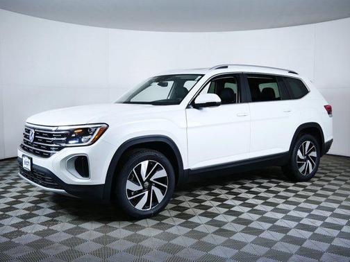 opal white pearl 2026 Volkswagen Atlas 2.0T SEL