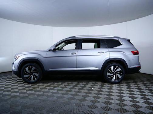 silver mist metallic 2026 Volkswagen Atlas 2.0T SEL