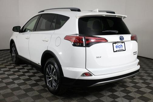 2018 Toyota RAV4 Hybrid XLE