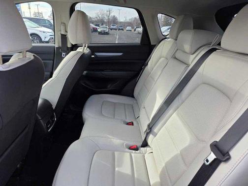 2023 Mazda CX-5 2.5 S Preferred Package