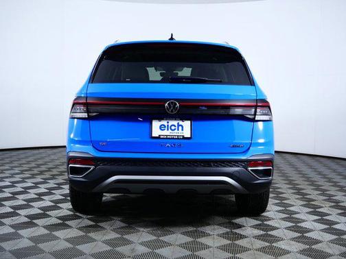 Cornflower Blue 2026 Volkswagen Taos SE