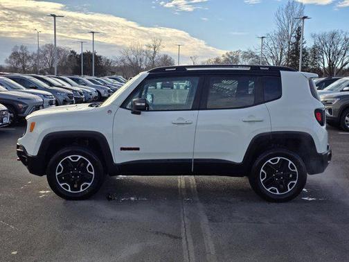 2017 Jeep Renegade Trailhawk