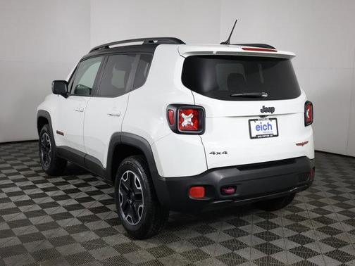 2017 Jeep Renegade Trailhawk