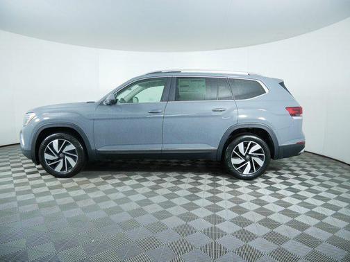 pure gray 2026 Volkswagen Atlas 2.0T SEL
