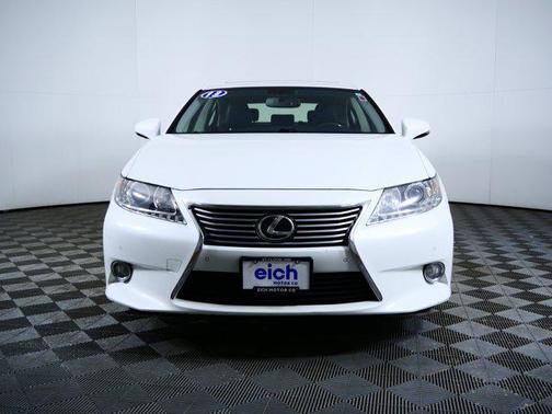 Starfire Pearl 2013 Lexus ES 350 Base