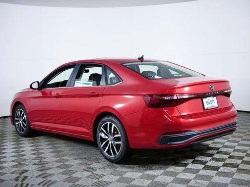 Kings Red Metallic 2026 Volkswagen Jetta 1.4T SE