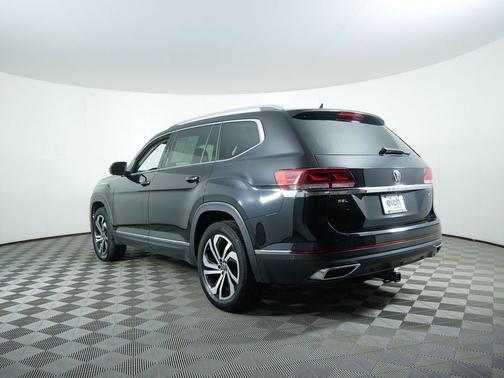 Deep Black Pearl 2021 Volkswagen Atlas 2.0T SEL