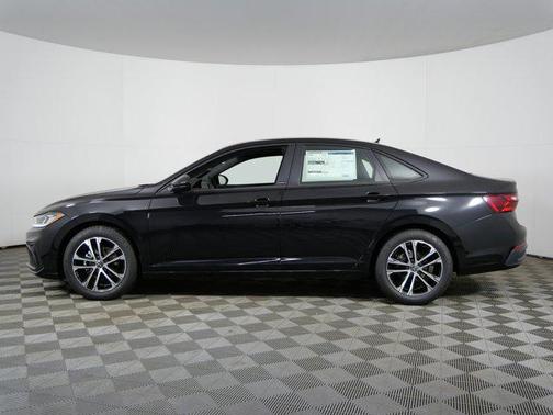 Deep Black Pearl 2026 Volkswagen Jetta 1.4T S