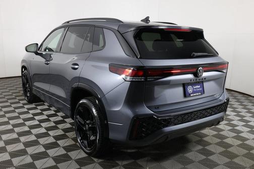 2025 Volkswagen Tiguan 2.0T SE R-Line Black 4MOTION