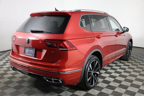 2024 Volkswagen Tiguan 2.0T SEL R-Line 4MOTION