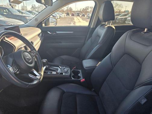 2020 Mazda CX-5 Touring