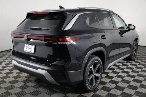 2025 Volkswagen Tiguan 2.0T SE 4MOTION