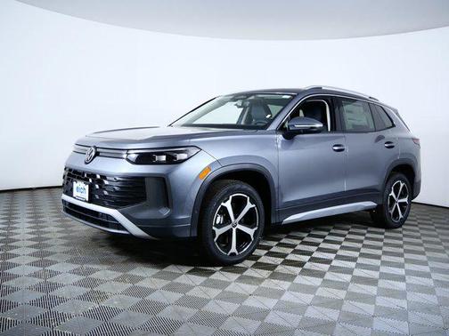 Platinum Gray Metallic 2026 Volkswagen Tiguan 2.0T SE 4MOTION