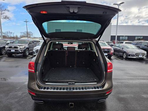 2014 Volkswagen Touareg TDI Lux