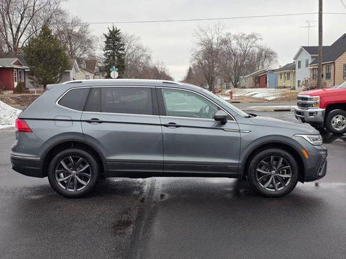 2023 Volkswagen Tiguan 2.0T SE 4MOTION