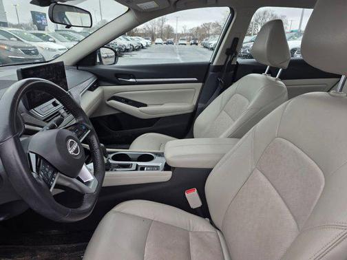 2024 Nissan Altima 2.5 SL