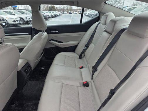 2024 Nissan Altima 2.5 SL