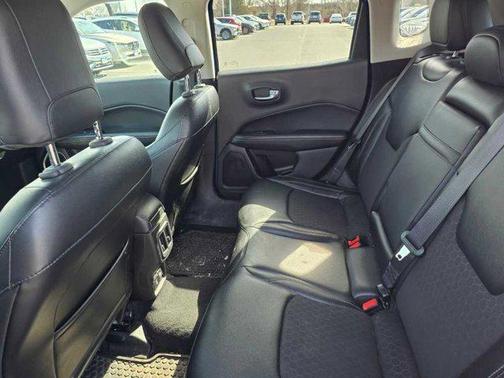 Laser Blue Pearlcoat 2018 Jeep Compass Latitude