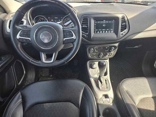 Laser Blue Pearlcoat 2018 Jeep Compass Latitude