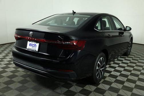 Deep Black Pearl 2026 Volkswagen Jetta 1.4T S