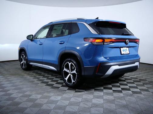 Monterey Blue Pearl 2026 Volkswagen Tiguan 2.0T SE 4MOTION