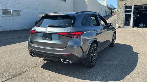 2023 Mercedes-Benz GLC 300 