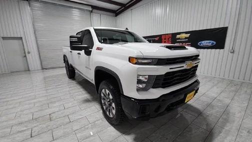 2025 Chevrolet Silverado 2500 Custom