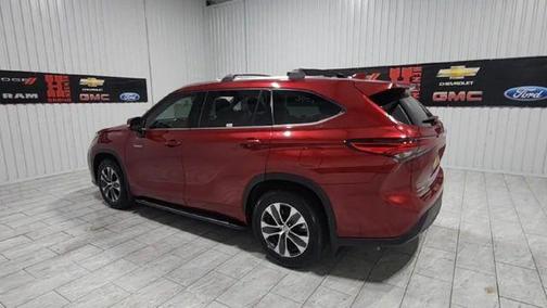2020 Toyota Highlander Hybrid XLE