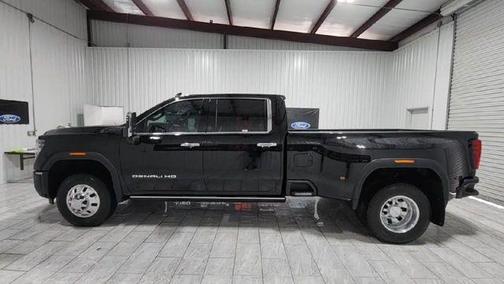 2025 GMC Sierra 3500 Denali Ultimate