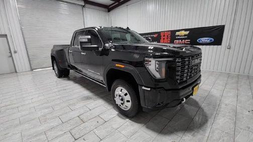 2025 GMC Sierra 3500 Denali Ultimate