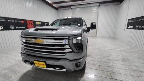 2025 Chevrolet Silverado 2500 High Country