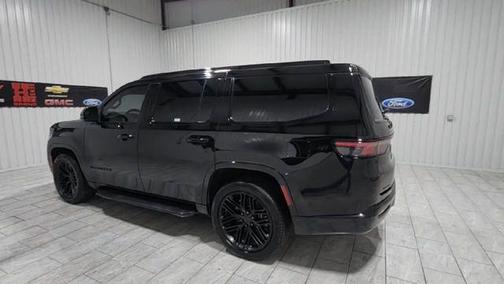 2023 Jeep Wagoneer Series II