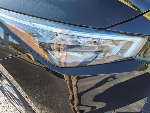 2021 Nissan Versa 1.6 SR