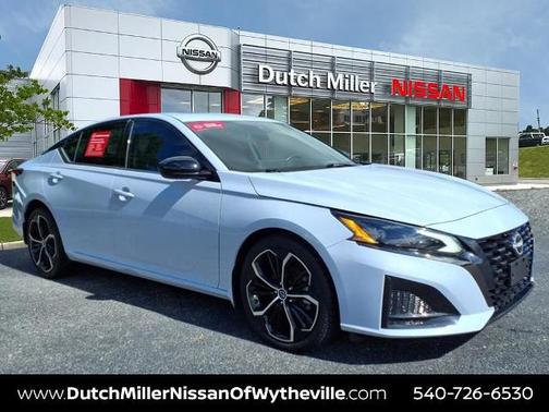 2023 Nissan Altima 2.5 SR