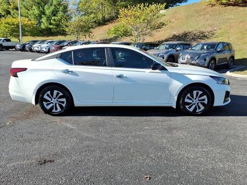 2024 Nissan Altima 2.5 S