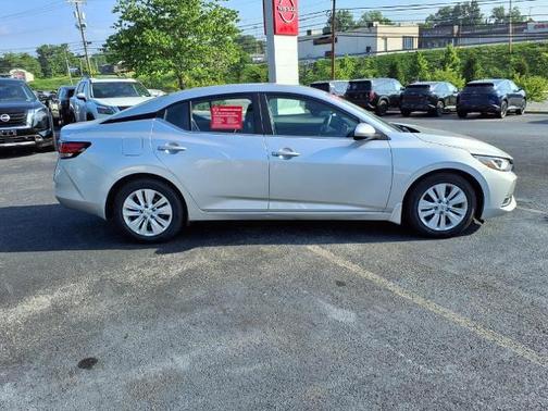 2022 Nissan Sentra S