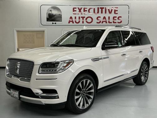 2018 Lincoln Navigator Select