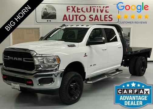 Bright White Clearcoat 2021 RAM 3500 Big Horn Crew Cab 4x4 8' Box