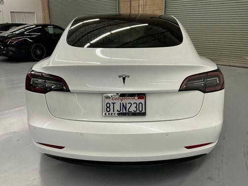 2020 Tesla Model 3 Standard Range Plus