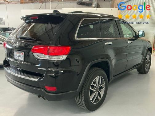 Diamond Black Crystal Pearlcoat 2019 Jeep Grand Cherokee Limited