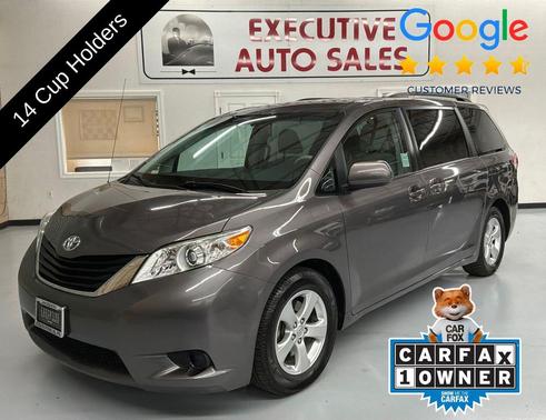 Predawn Gray Mica 2014 Toyota Sienna LE