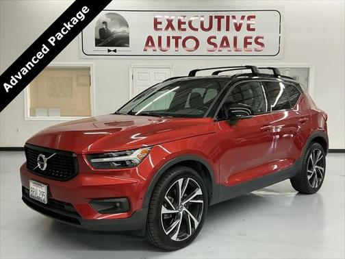 2020 Volvo XC40 T5 R-Design