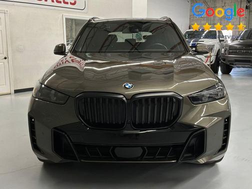 Green Metallic 2024 BMW X5 xDrive40i