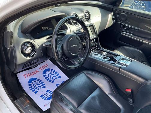 2015 Jaguar XJ XJR
