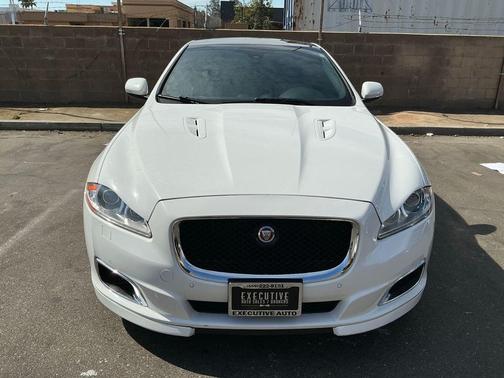 2015 Jaguar XJ XJR