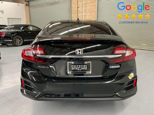 Crystal Black Pearl 2019 Honda Clarity Plug-In Hybrid Base