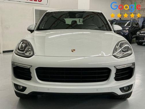 Carrara White Metallic 2018 Porsche Cayenne Platinum Edition