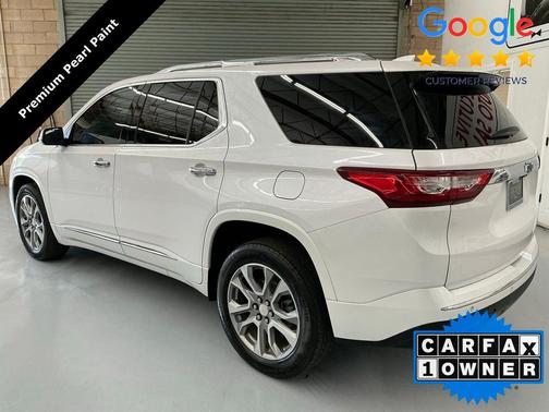 Iridescent Pearl Tricoat 2021 Chevrolet Traverse Premier
